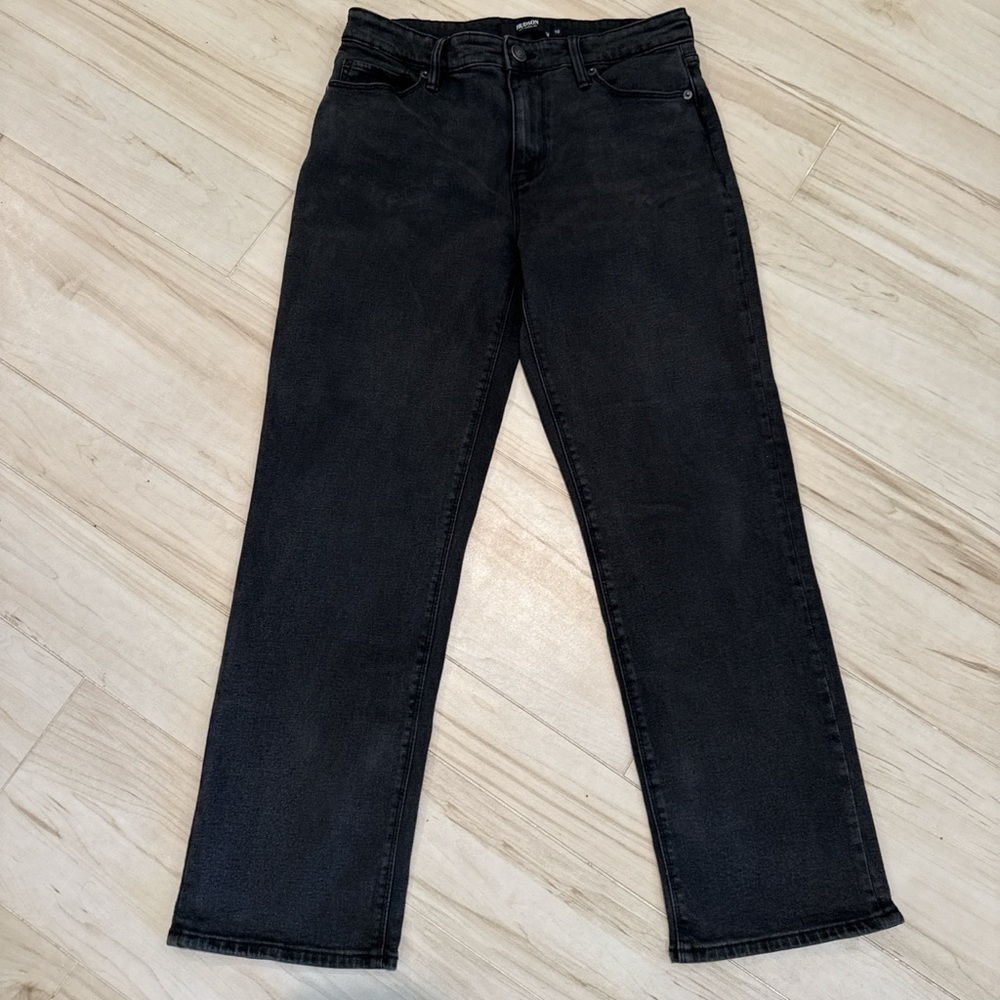 Hudson Women’s Black Straight-Leg Jeans — Size 10 — Excellent Condition